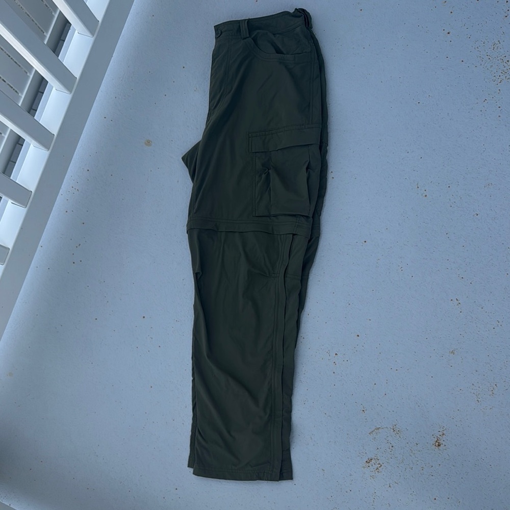 REI Green Cargo Pants with Straight Leg Cut